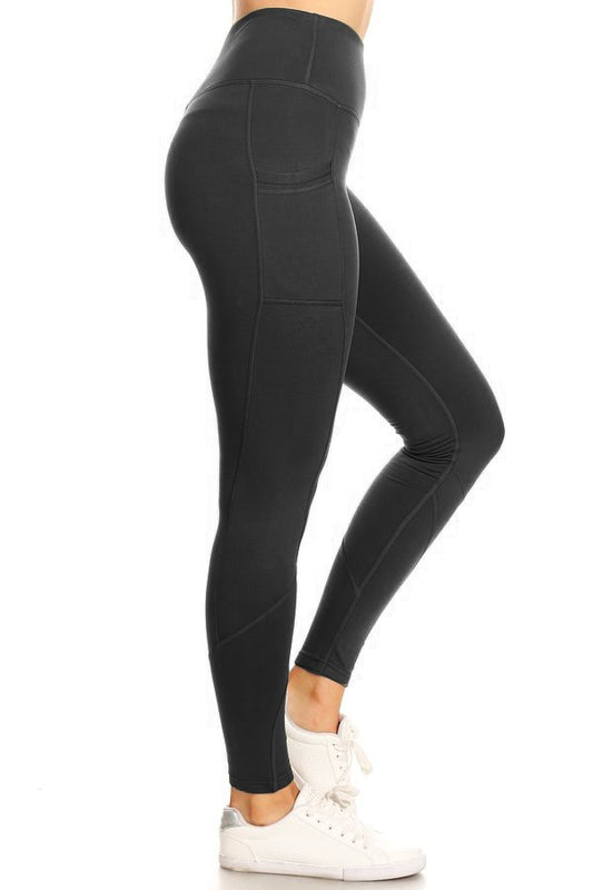 Black fleece yoga pants with side pockets